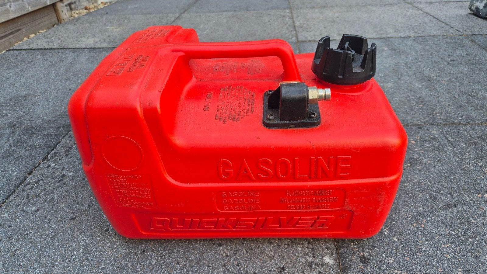 quicksilver kunststof benzinetank 12l sloep visboot boot vis, Watersport en Boten, Ophalen of Verzenden, Motor en Techniek, Motorboot