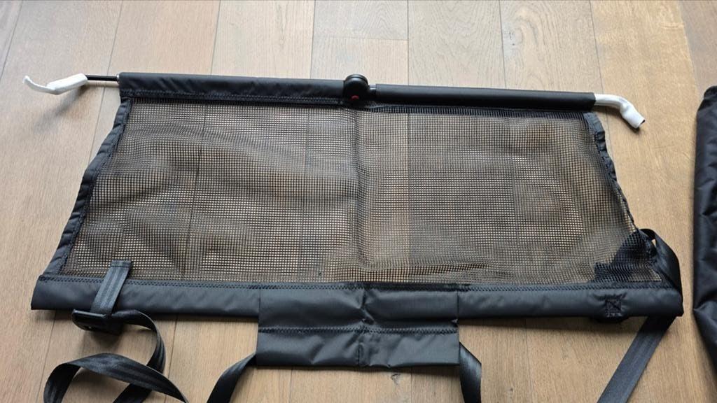 NIEUW! Dit item is een orig. bagagescheidingsnet Lynk & Co1, Ophalen of Verzenden
