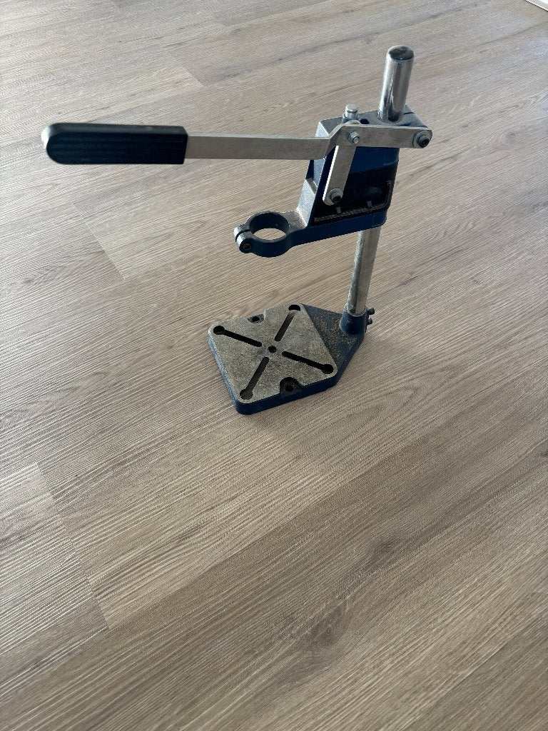 Boorstandaard voor precisieboren, Ophalen, Gebruikt, Kolomboormachine