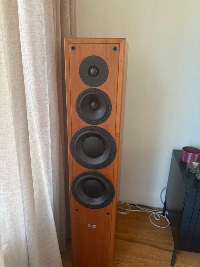 Dynaudio Contour 3.3