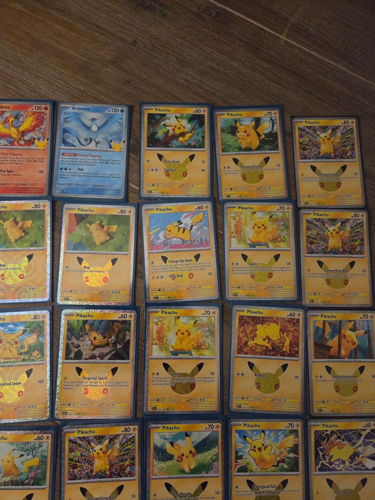 Foto 4 van Pokémon 25th Anniversary Celebrations Kaarten Collectie