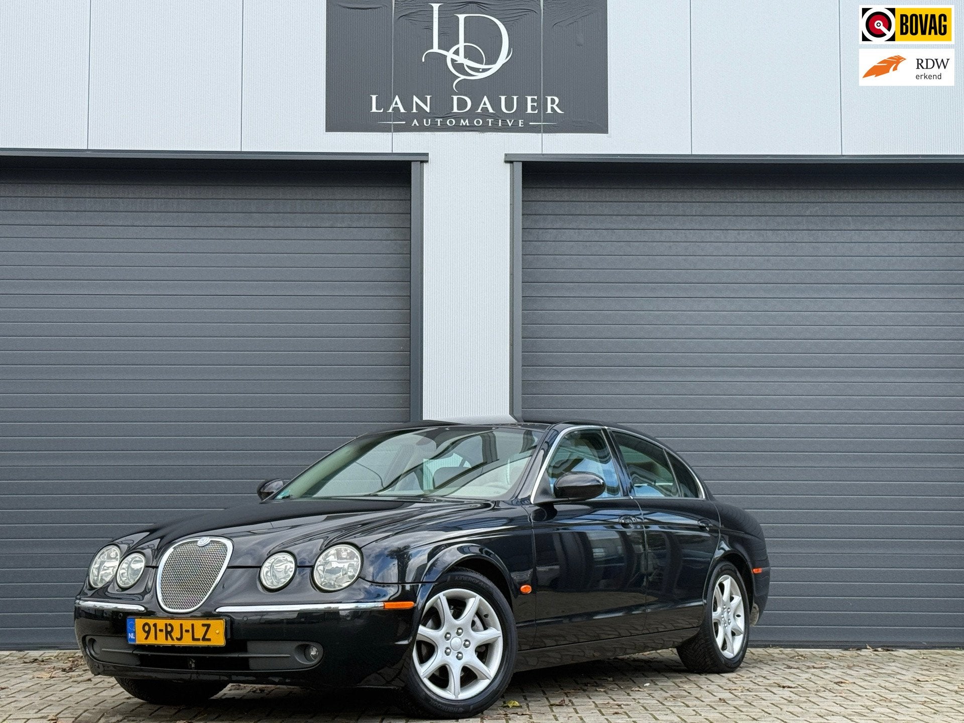 Jaguar S-type 2.5 V6 Sport / LEDER / BOEKJES / NAP / APK, Auto's, Automaat, Achterwielaandrijving, Gebruikt, 2497 cc