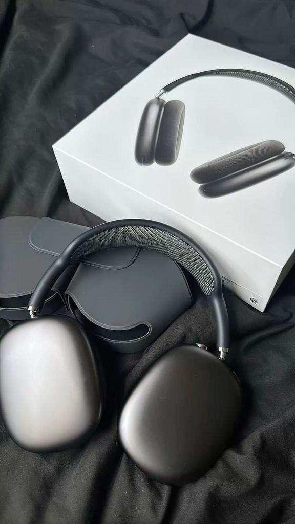 AirPods Max - Zeer nette staat, altijd goed onderhouden, Overige merken, Ophalen of Verzenden, Zo goed als nieuw, Over oor (circumaural)