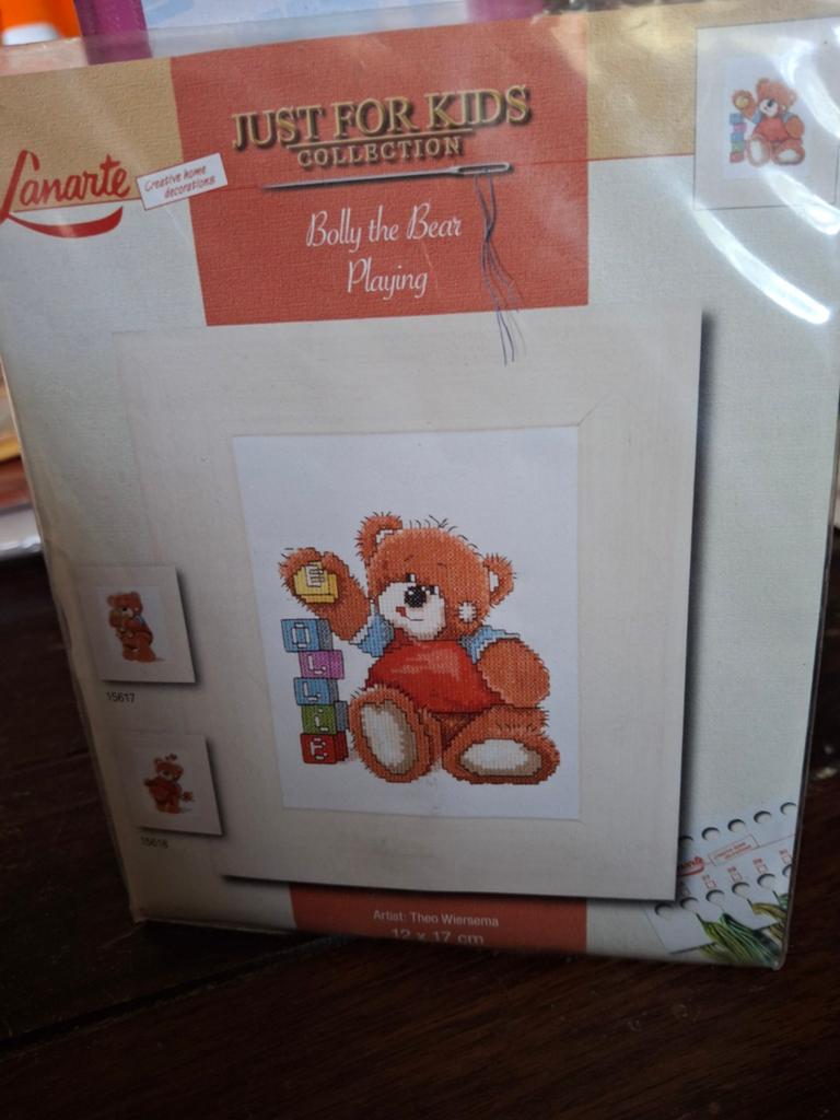 Bolly the bear- playing, Hobby en Vrije tijd, Ophalen of Verzenden, Nieuw, Borduurpakket