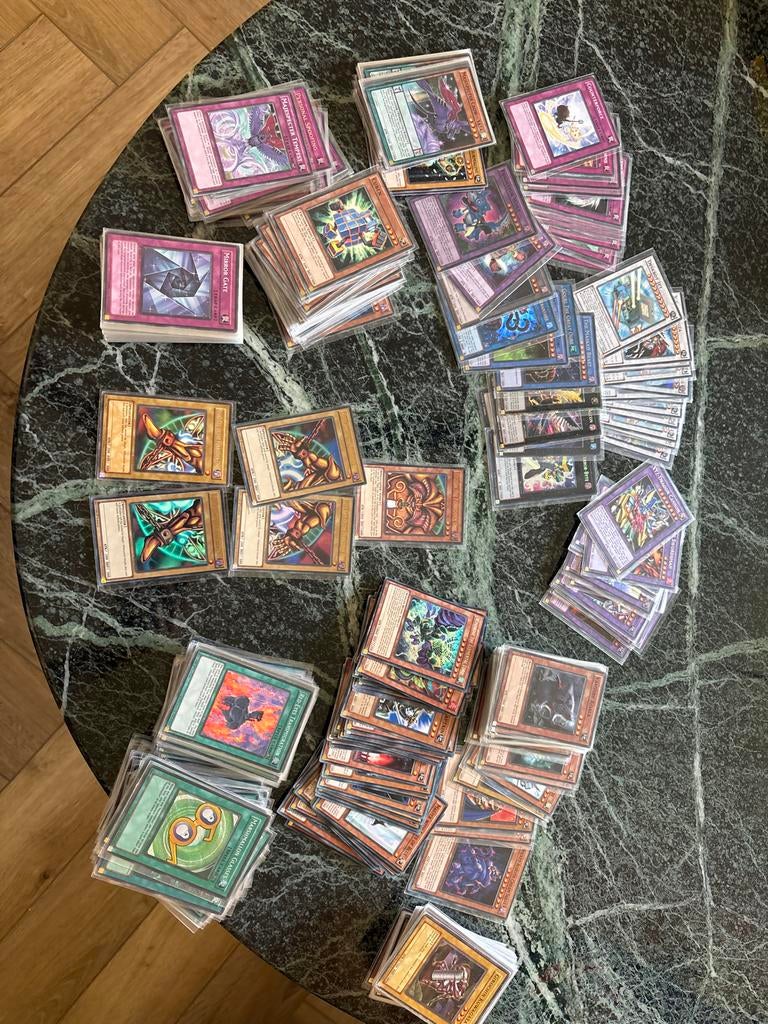Yu-Gi-Oh! kaarten, Ophalen of Verzenden, Zo goed als nieuw, Meerdere kaarten, Foil