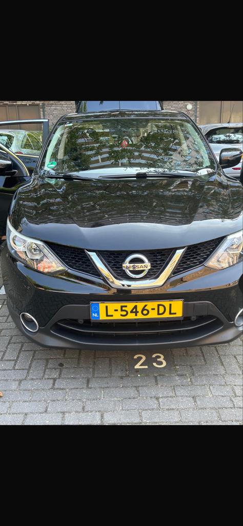 Nissan Qashqai 1.2 Dig-t 85KW 2WD 2015 Zwart, Auto's, Voorwielaandrijving, Zwart, 4 cilinders, Zwart