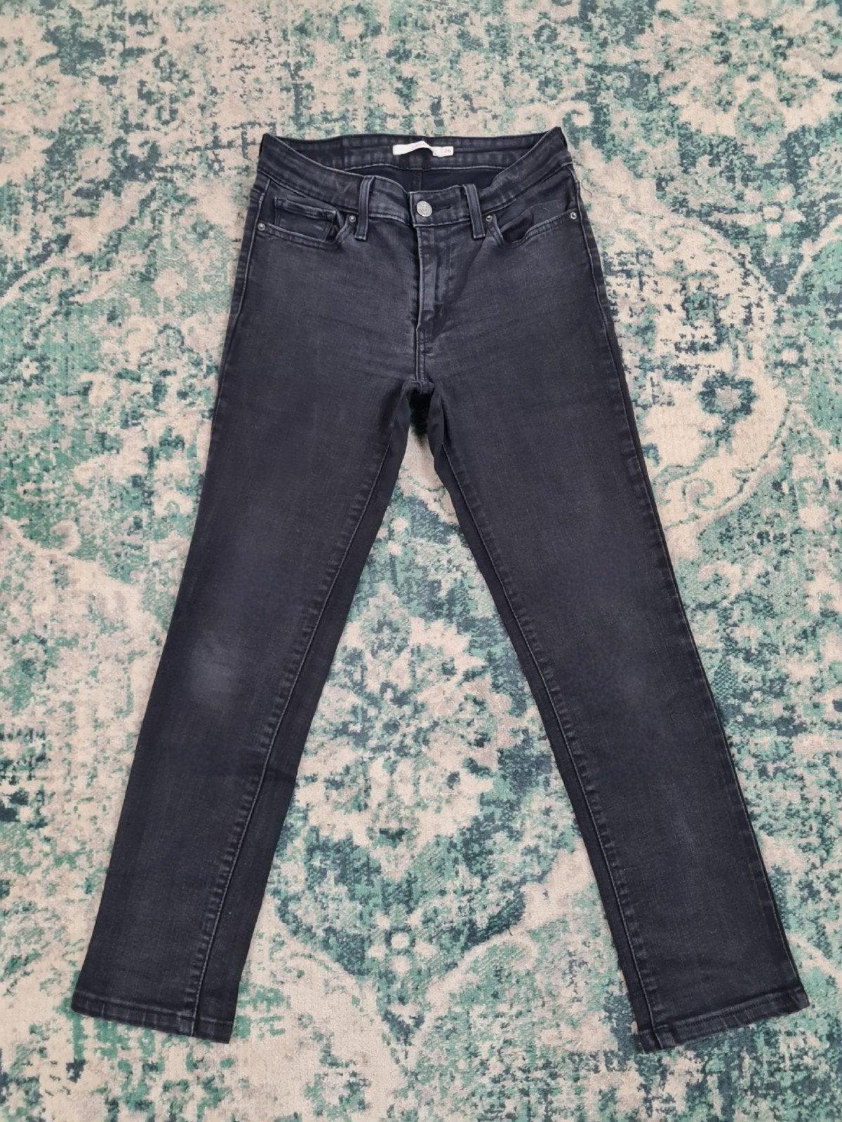 Levi’s 712 slim W26 L28 Dames Tulsi2628 Low-rise, Zwart, Ophalen of Verzenden, Zo goed als nieuw, W27 (confectie 34) of kleiner