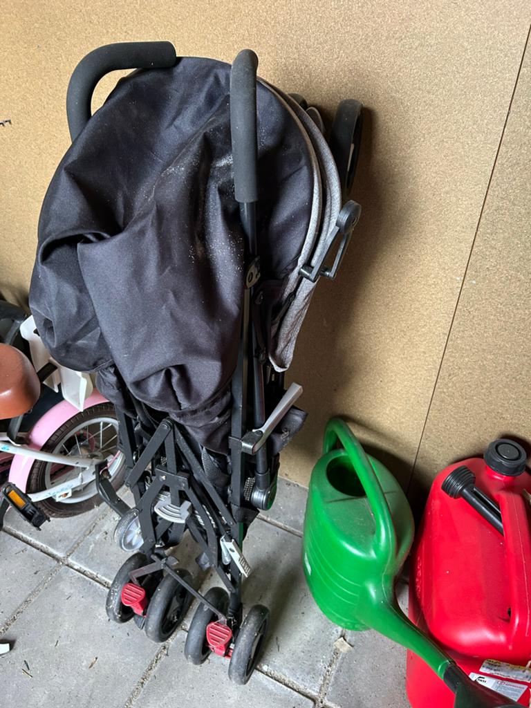 Handige en compacte kinderwagen, Kinderen en Baby's, Buggy's, Ophalen, Zo goed als nieuw