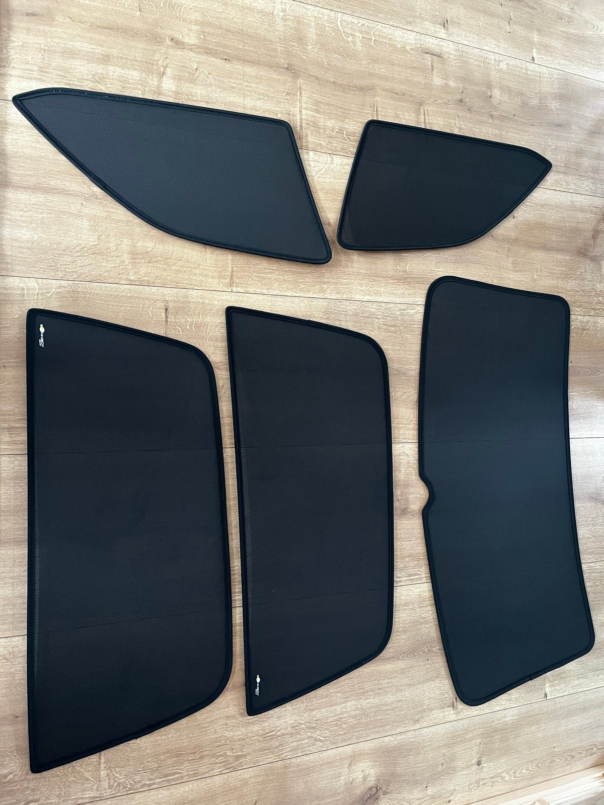 Sonniboy Zonneschermen Skoda Octavia complete set, Ophalen, Zo goed als nieuw