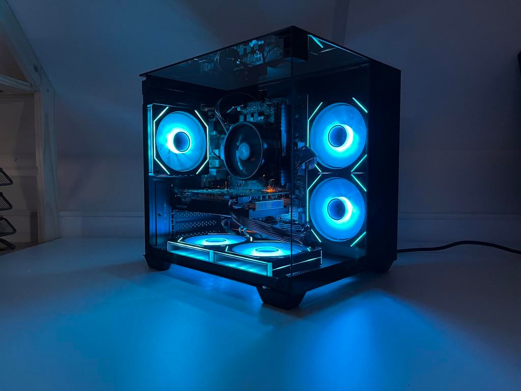 Snelle gaming pc | Rx6600 | 180+ Fps Fortnite, Computers en Software, Desktop Pc's, Ophalen of Verzenden, Zo goed als nieuw, Gaming