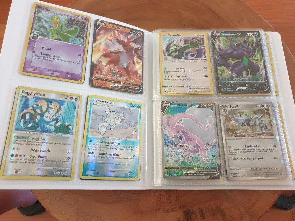 Pokemonmap met veel (reverse) holo oude en nieuwe kaarten, Hobby en Vrije tijd, Verzamelkaartspellen | Pokémon, Ophalen of Verzenden