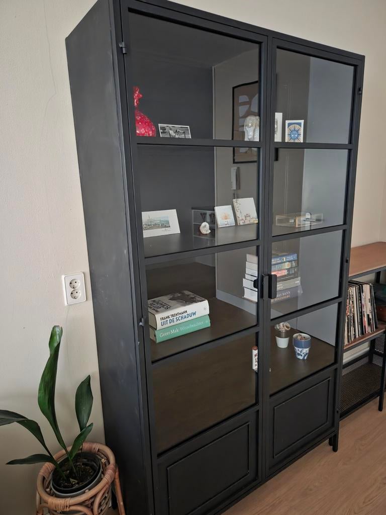Woood industriële vitrinekast/boekenkast met glazen deuren, Ophalen, Industrieel, Modern, 50 tot 100 cm, Glas