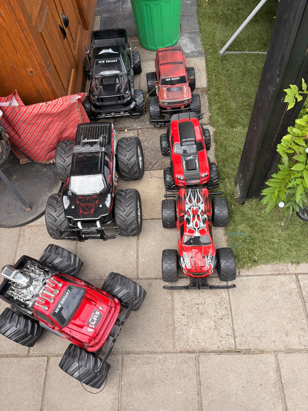 Elektrische bestuurbare autos, Ophalen, Zo goed als nieuw