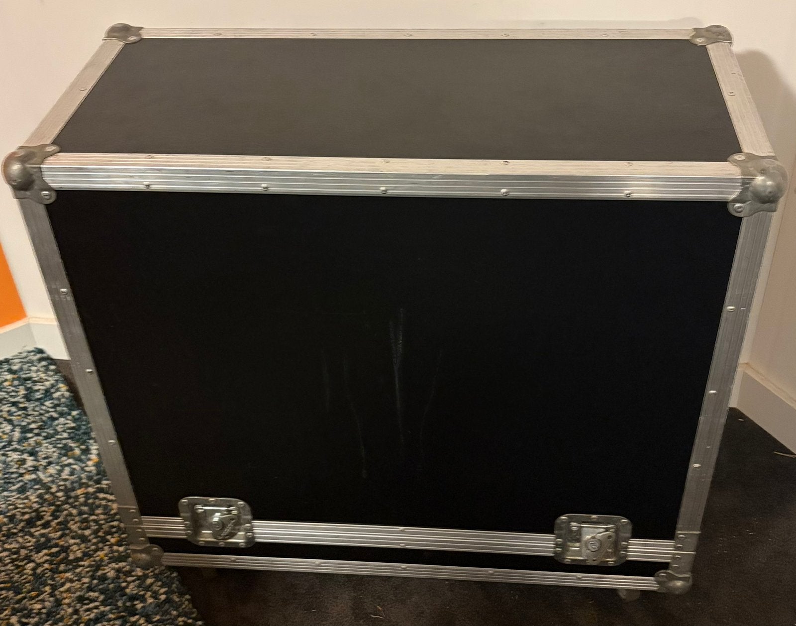 Flightcase voor Bogner oversized 2x12, Ophalen, Zo goed als nieuw, Overige instrumenten, Flightcase