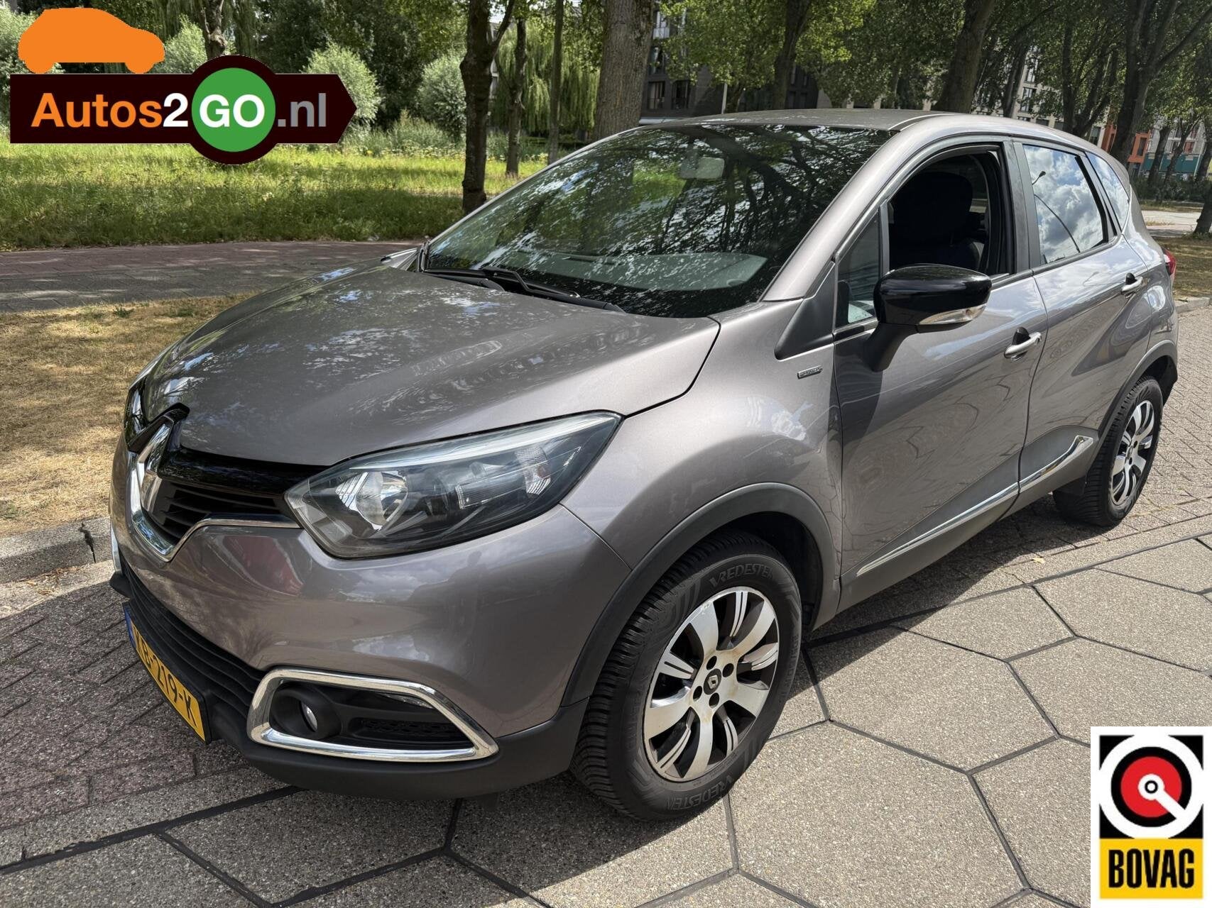 Renault Captur 0.9 TCe Limited, Voorwielaandrijving, 898 cc, Gebruikt, Euro 6