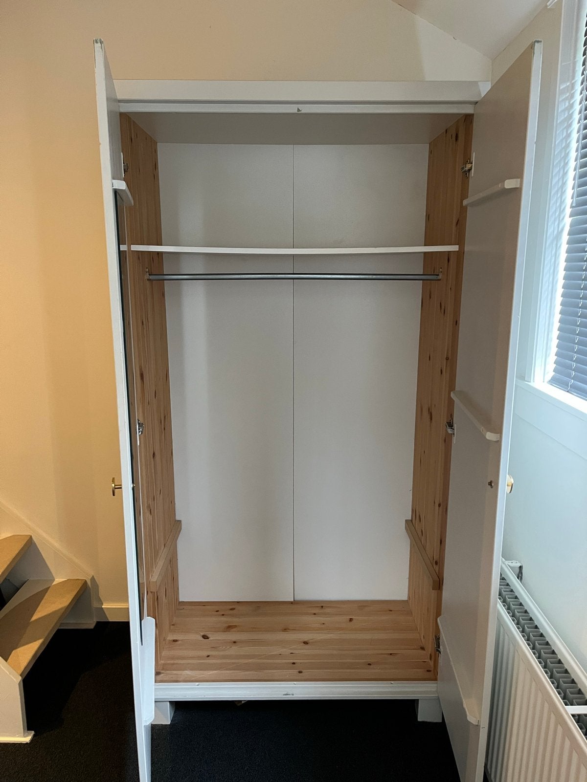 Kledingkast met hangruimte - buitenkant geverfd, Ophalen, Gebruikt, 50 tot 100 cm, 150 tot 200 cm