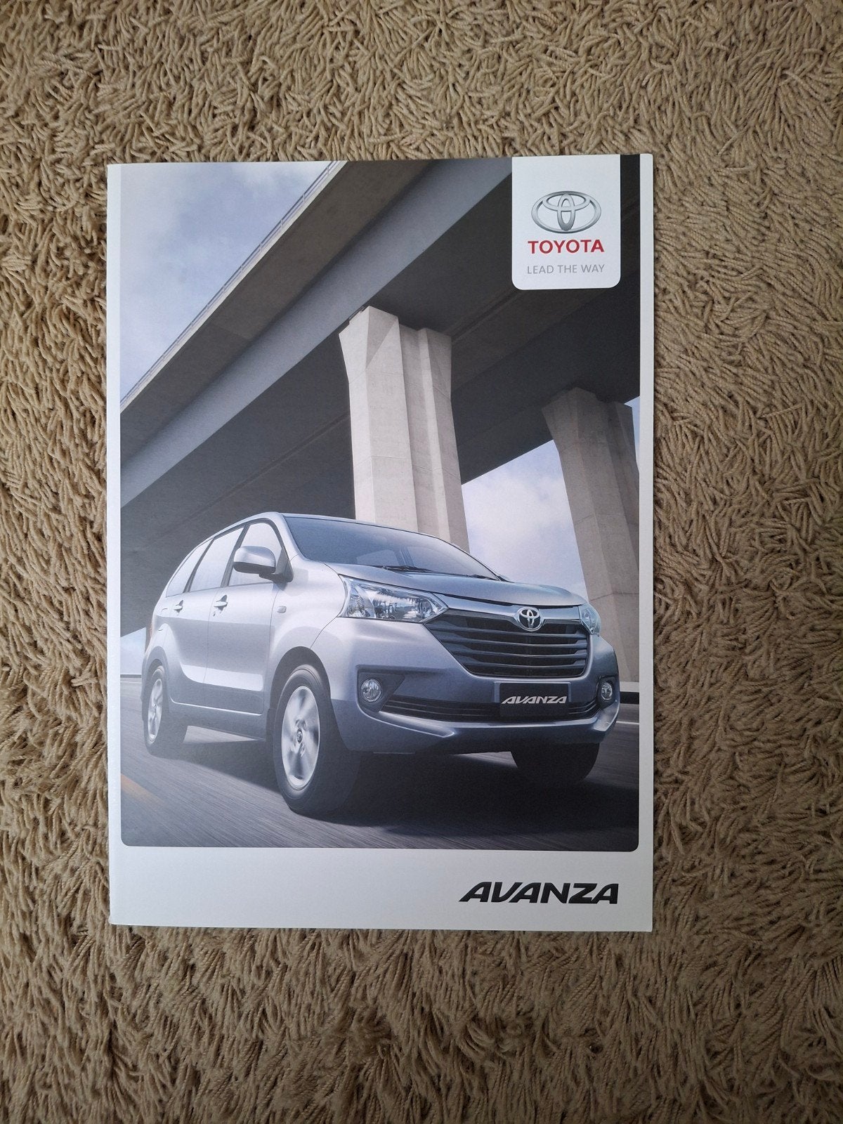 autofolder Toyota Avanza Zuid Africa, Verzenden, Zo goed als nieuw, Toyota