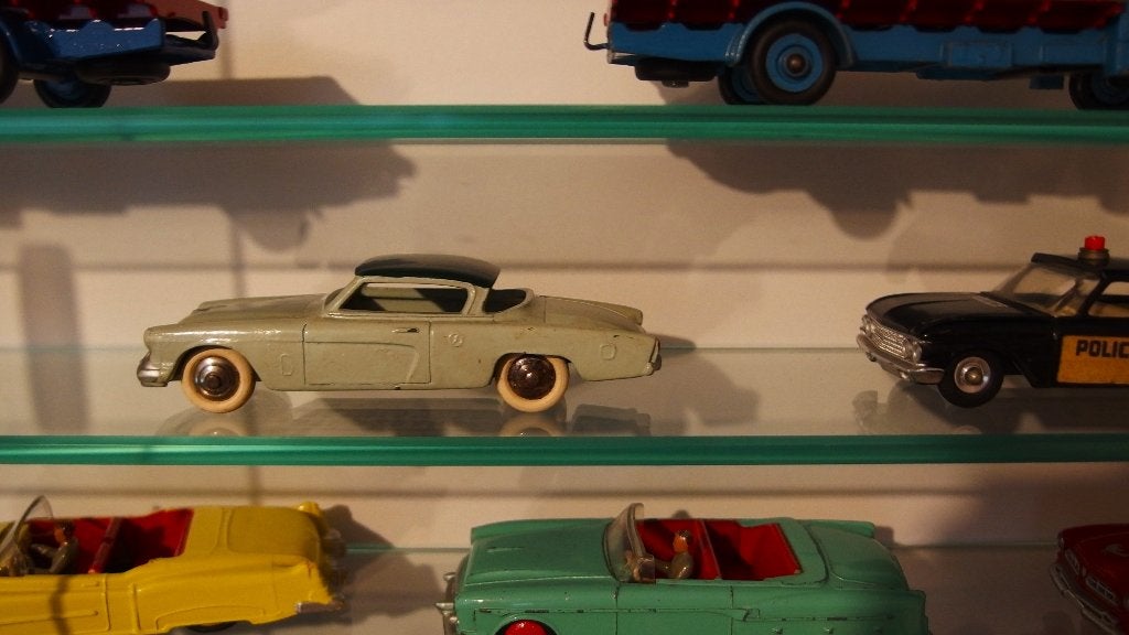 Dinky Toys Two-tone kleurstelling Studebaker Commander 24Y., Ophalen of Verzenden, Zo goed als nieuw, Auto, Dinky Toys