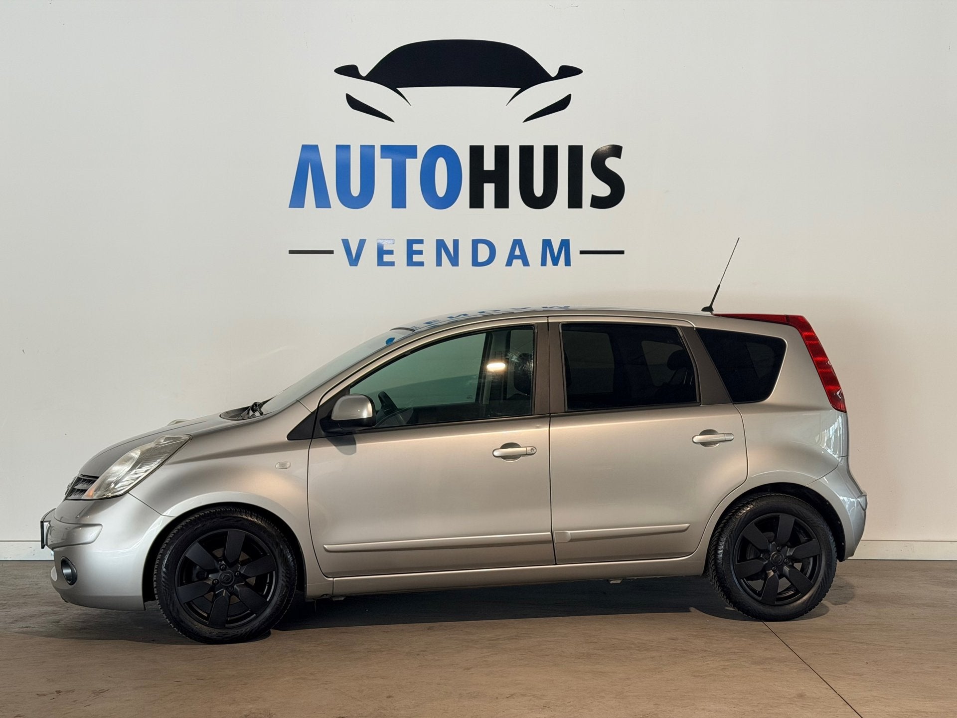 Nissan Note 1.6 Acenta AUTOMAAT, Gebruikt, 750 kg, 4 cilinders, 49 €/maand