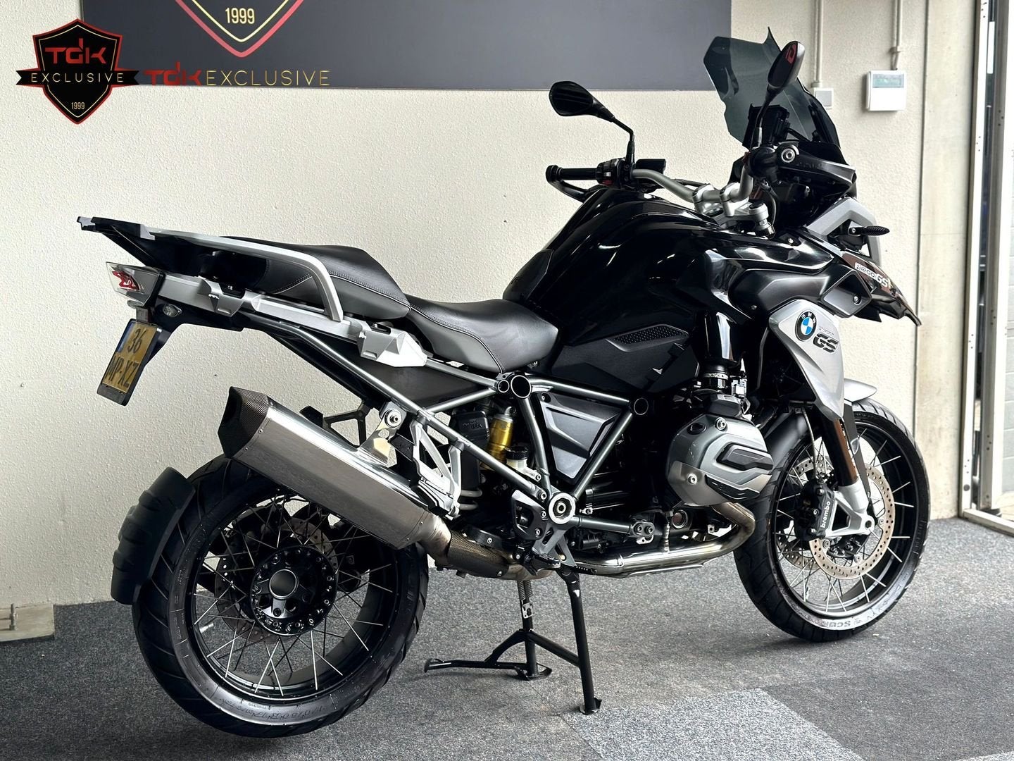 BMW R 1200 GS TRIPLE BLACK REMUS ESA RDC ASC 2016 R1200GS, 2 cilinders, Motorrijbewijs A, Bedrijf, 1170 cc
