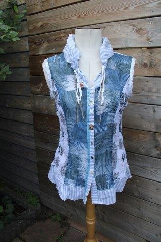 Top wit/ blauw Bottega mt M Vaste prijs, Kleding | Dames, Maat 38/40 (M), Blauw, Ophalen of Verzenden, Zo goed als nieuw