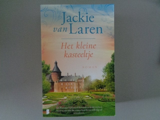Het kleine kasteeltje - Jackie van Laren, Europa overig, Jackie van Laren, Ophalen of Verzenden, Zo goed als nieuw