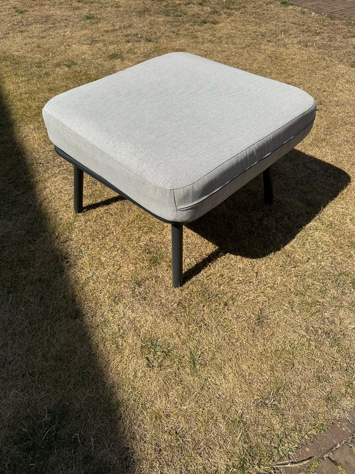 Nieuwe hocker  Almeria ( nog 2 stuks), Huis en Inrichting, Ophalen, Nieuw, Minder dan 55 cm