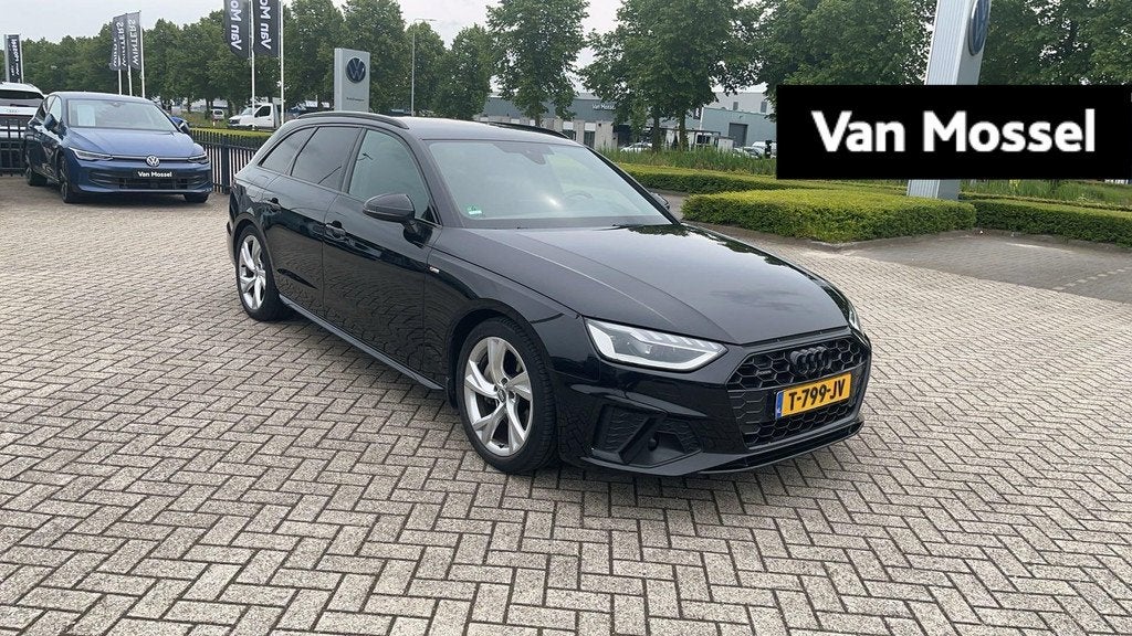 Audi A4 Avant 40 TFSI quattro S edition Competition | Trekha, Auto's, Audi, Automaat, 12 maanden, Gebruikt, 4 cilinders
