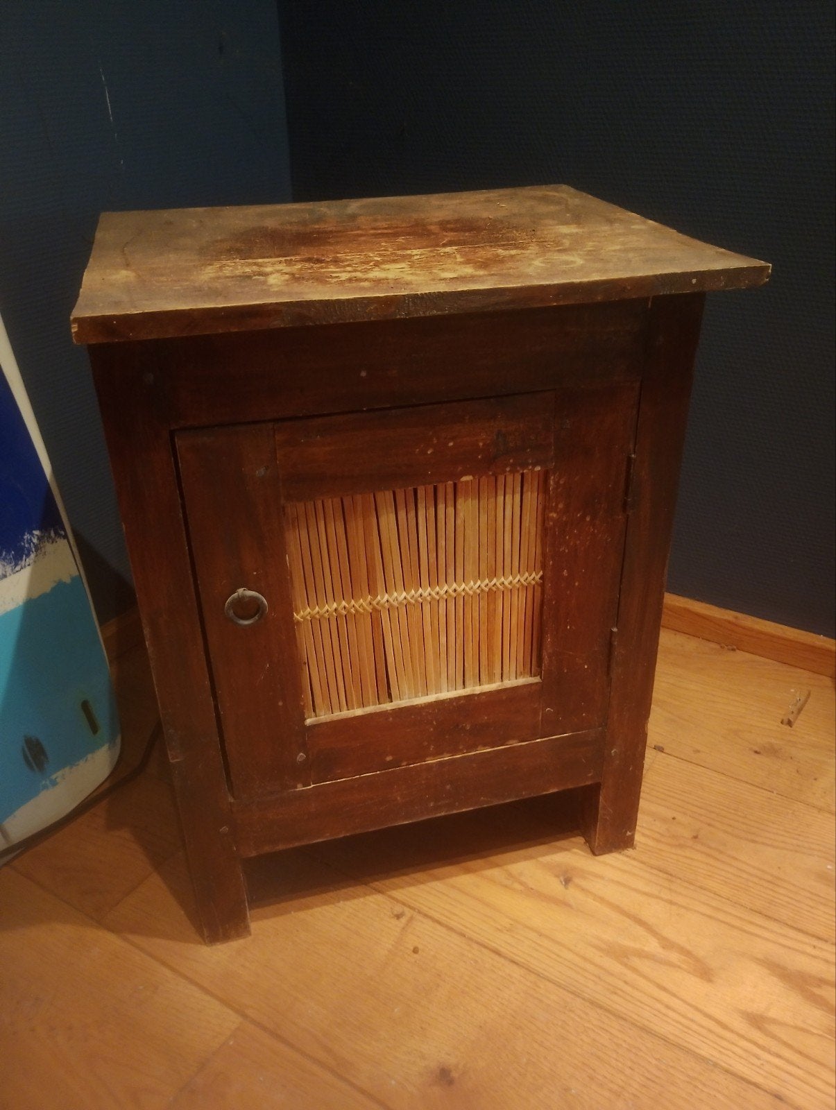 Gratis klein kastje met schap - opknapper, Antiek en Kunst, Ophalen