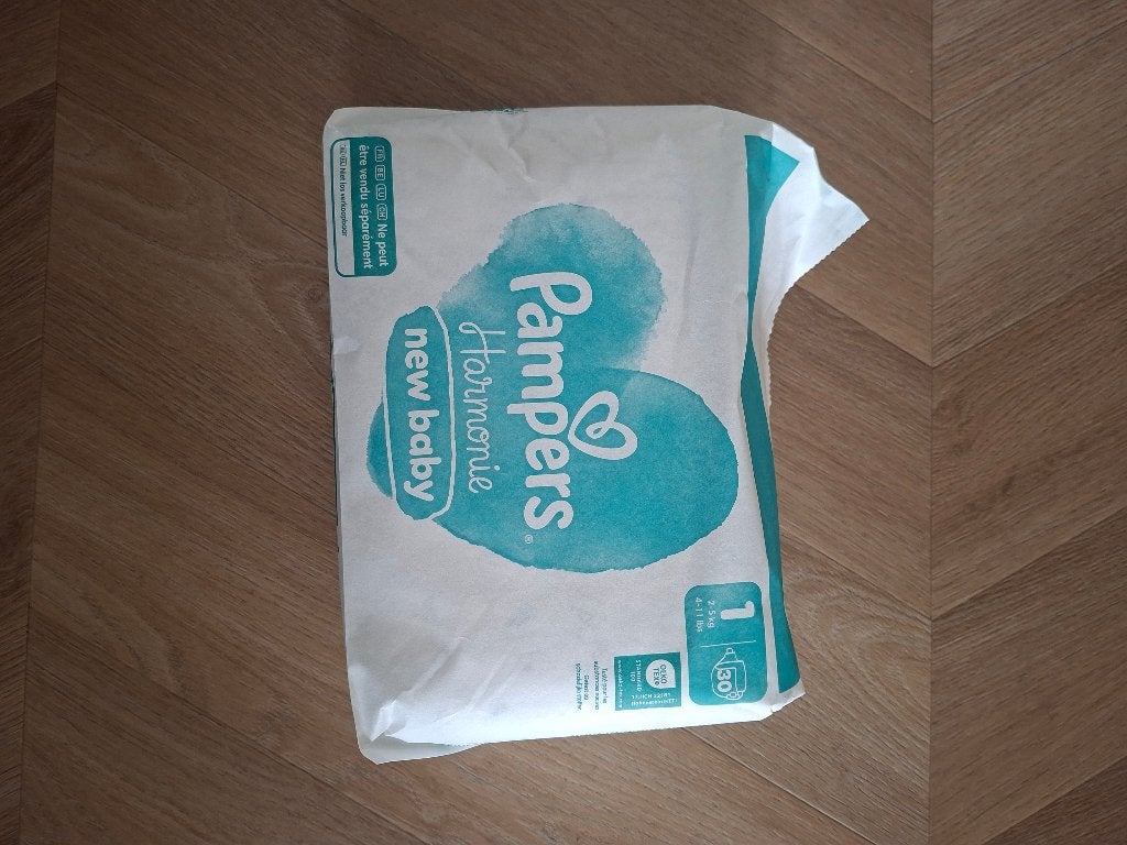 Luiers maat 1 merk pampers harmonie 4 euro, Ophalen, Nieuw