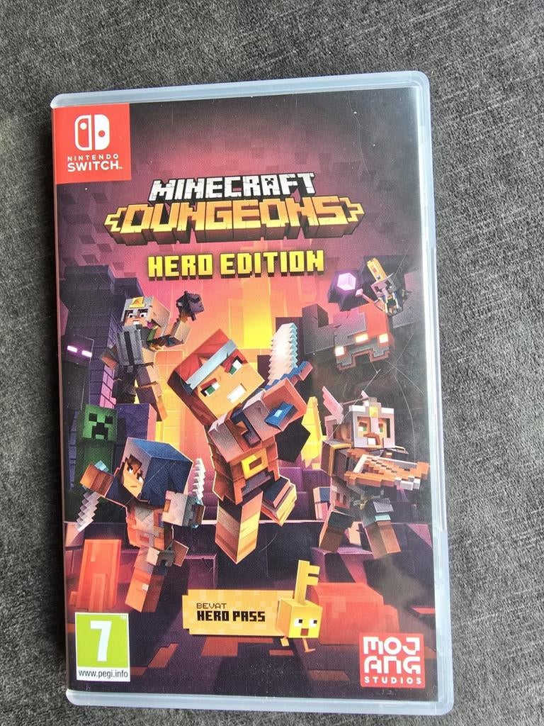 Minecraft Dungeons Hero Edition Nintendo Switch, Spelcomputers en Games, Avontuur en Actie, Ophalen of Verzenden, Zo goed als nieuw