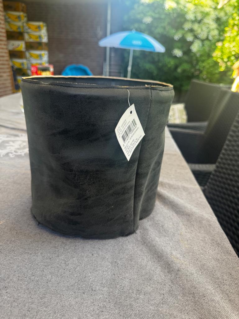 Nieuwe bloempot, leer look, Tuin en Terras, Bloempotten, Overige materialen, Rond, Ophalen of Verzenden, Binnen
