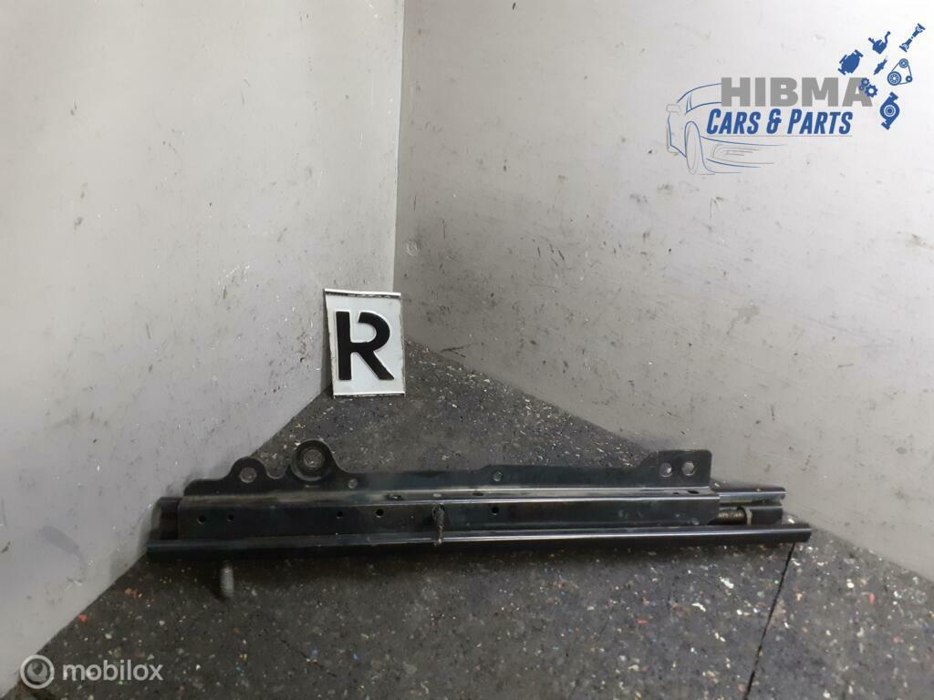Stoelrails Rechts Chrysler 300C 3.0 V6 CRD 82099256, Ophalen of Verzenden, Gebruikt