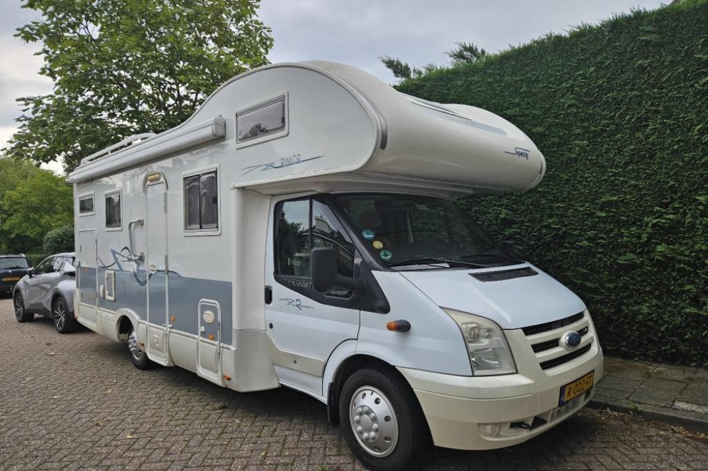 Camper (APK tot apr 27) - Ford RIMOR 687tc Superbrig (2007), Caravans en Kamperen, Campers, Overige merken, Chemisch toilet, Luifel