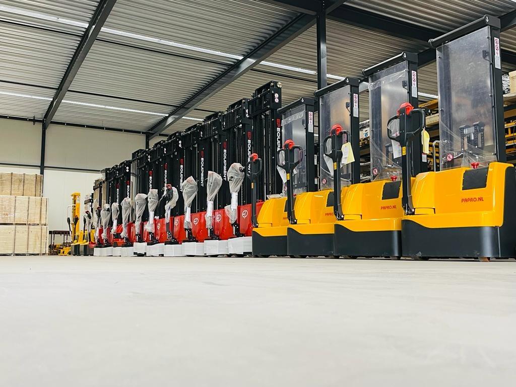 Stapelaars van Papro alle soorten onder een dak !, 1000 tot 2000 kg, Ophalen, Elektrisch, Stapelaar