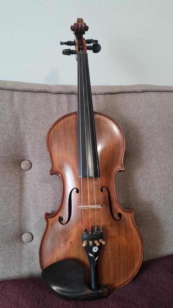 Mooie viool met kofferIk verkoop een goede kwaliteit 4/4 vio, Muziek en Instrumenten, Ophalen of Verzenden