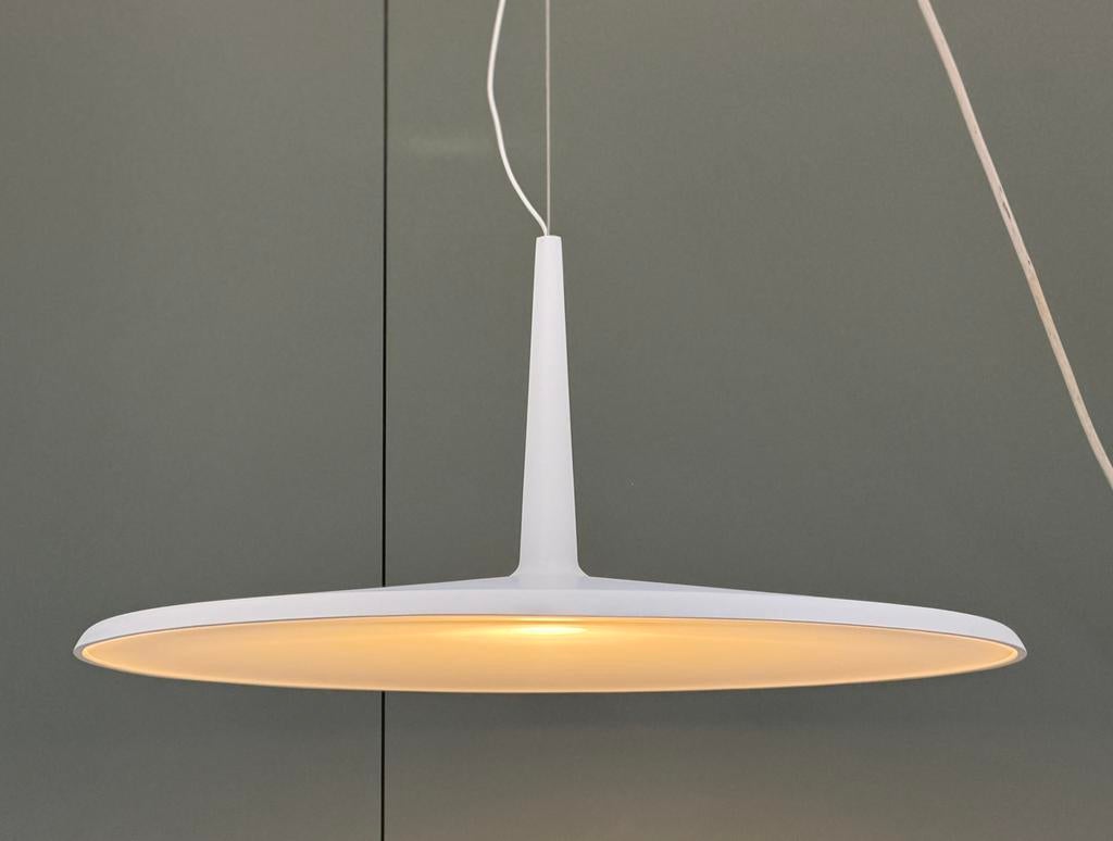 VIBIA skan hanglamp LED wit 60cm, Huis en Inrichting, Ophalen of Verzenden, Gebruikt, Metaal, Modern