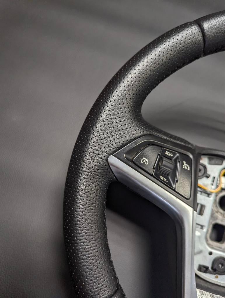 Stuutrwiel Stuur Opel Astra J NIEUW, Auto-onderdelen, Besturing, Opel, Nieuw, Ophalen of Verzenden