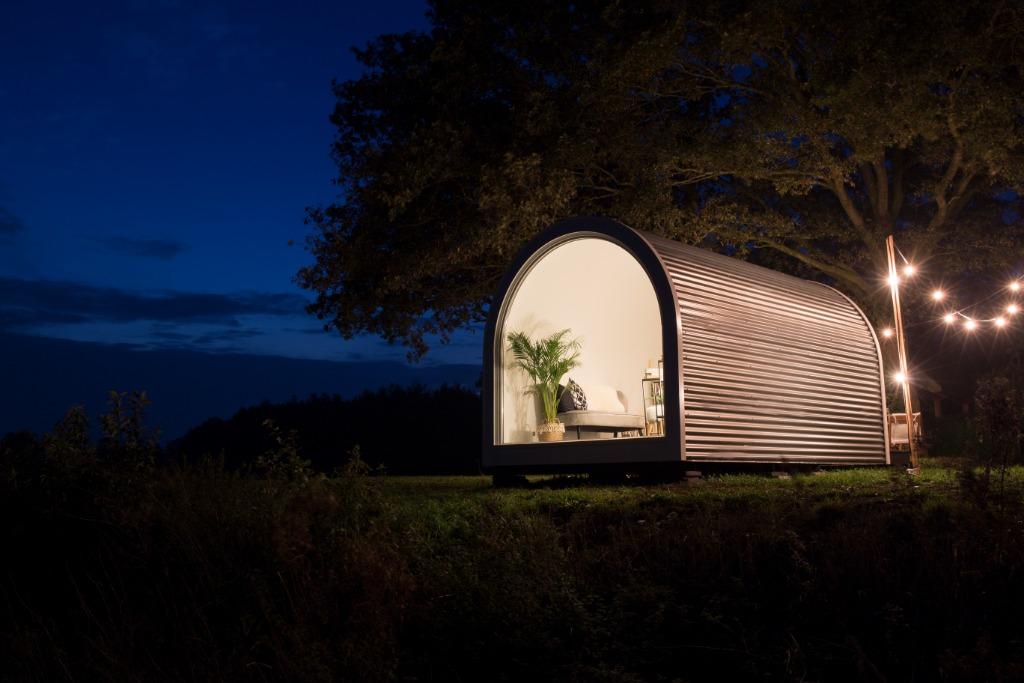 Tiny house tuinkamer chalet, Caravans en Kamperen