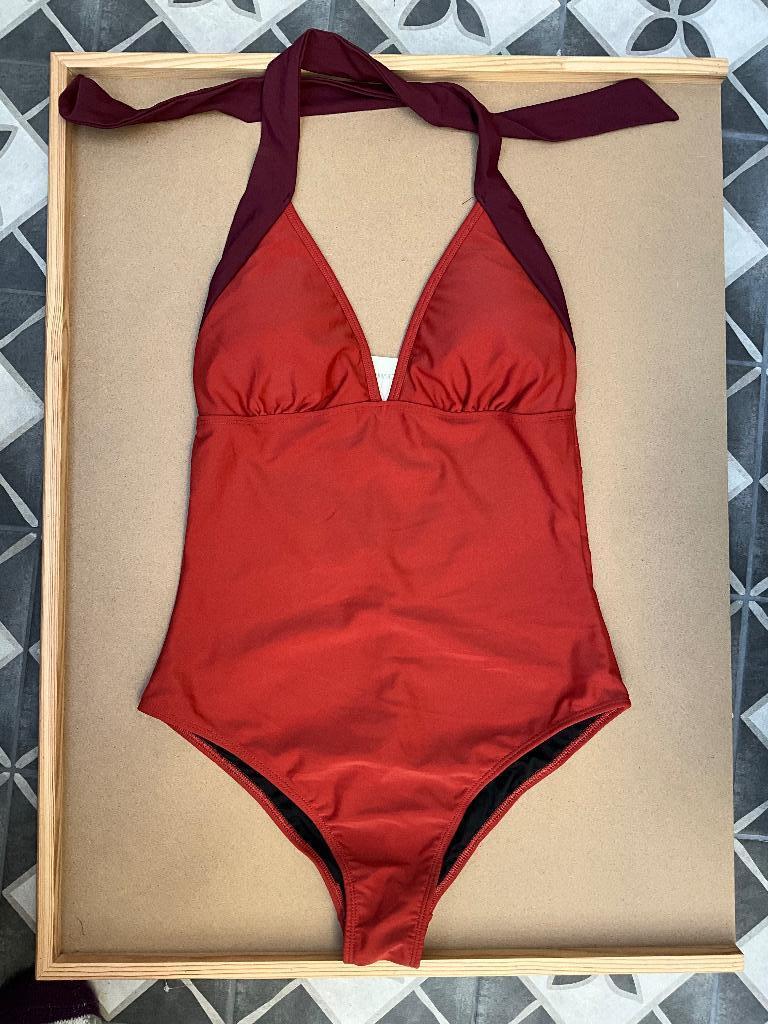 Beachwave badpak kleur roest/bordeau Maat 42, Beachwave badpak kleur roest/bordeau Maat 42, Nieuw, Badpak, Ophalen of Verzenden