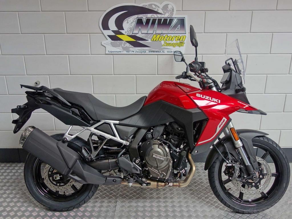 SUZUKI V-STROM 800, Motoren, Motoren | Suzuki, Bedrijf, Onbekend, Meer dan 35 kW, Overig