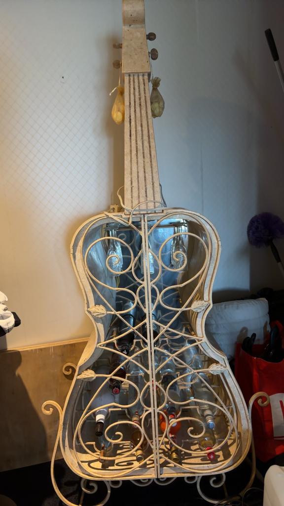 Gitaar drank kast, Ophalen of Verzenden, Zo goed als nieuw, Hout, Minder dan 50 cm