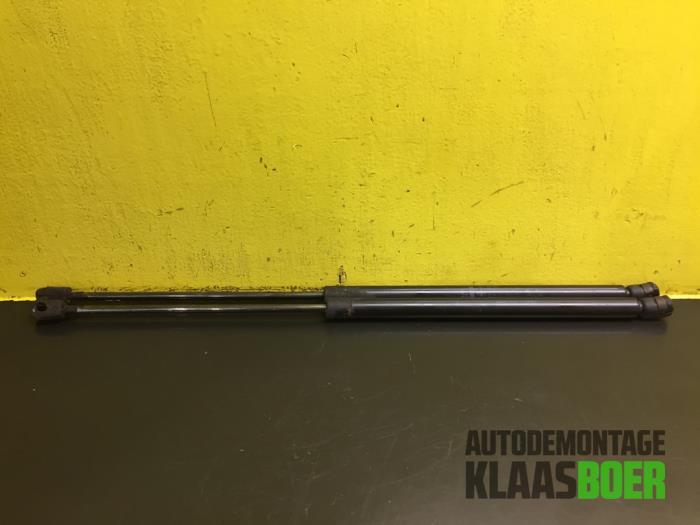 Set Gasdempers Achterklep van een Saab 900, Auto-onderdelen, Ophalen of Verzenden, 12 maanden garantie, Gebruikt, Saab