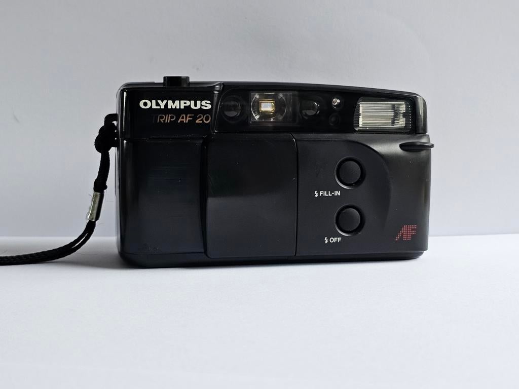 Olympus Trip AF 20 incl. film & batterijen - Point & Shoot, Audio, Tv en Foto, Fotocamera's Analoog, Ophalen of Verzenden, Gebruikt