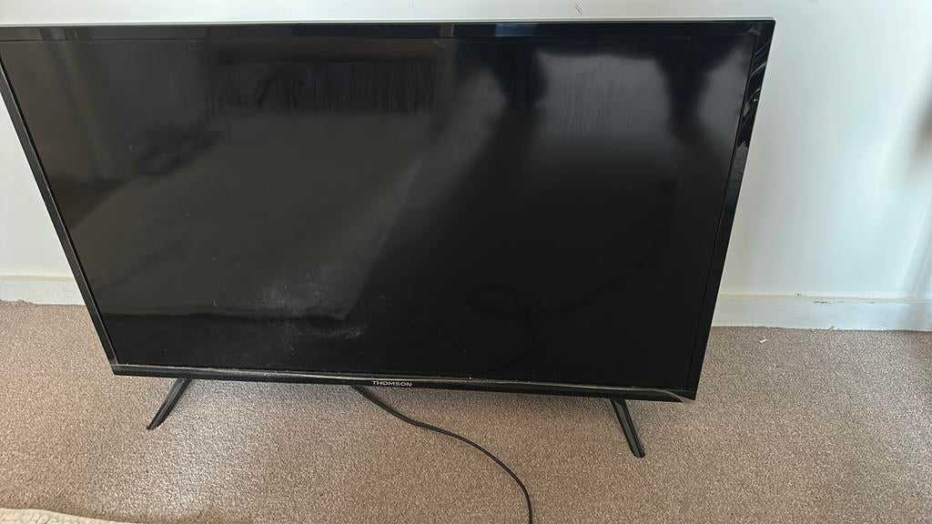 Thomson 32HD3301 HDMI, 50 Hz, Ophalen of Verzenden, Zo goed als nieuw, 100 cm of meer