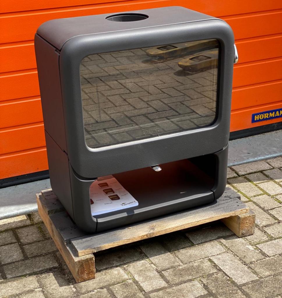 Dovre Rock 500 WB 9 kW demo houtkachel, Ophalen, Houtkachel, Zo goed als nieuw, Vrijstaand