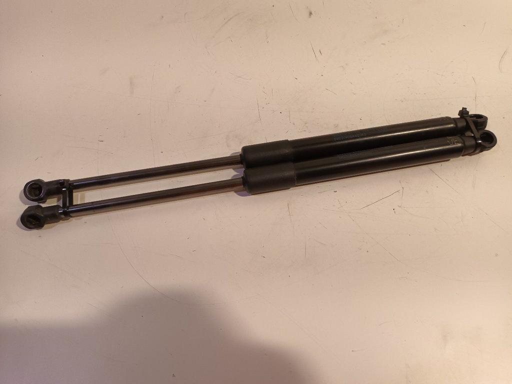 Gasdrukveerset achter Jaguar XF, Onderdelen@venauto.nl, Van der Ven Autorecycling B.V., Gebruikt, Ettenseweg 76, 4706 PB Roosendaal, The Netherlands