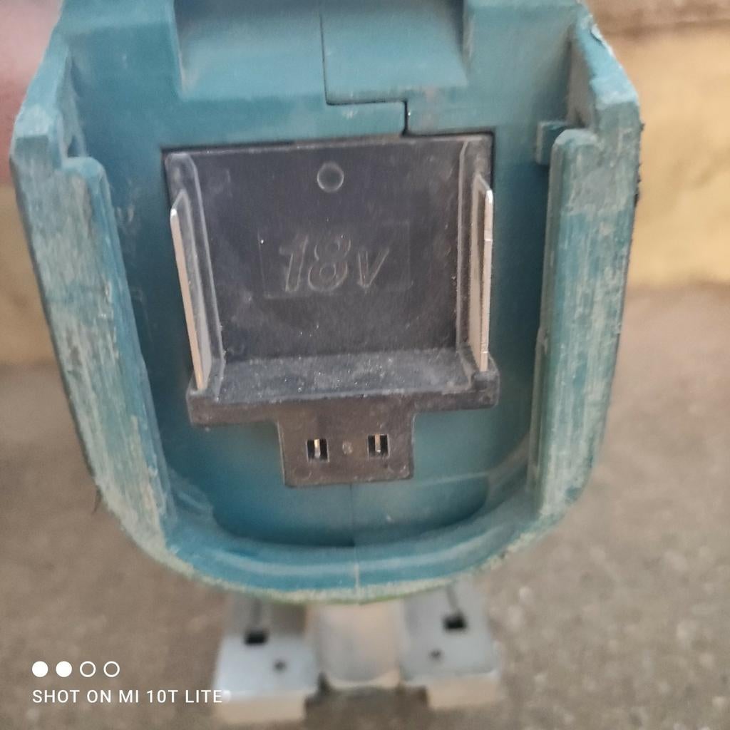 Deco zaag makita, Ophalen, Gebruikt