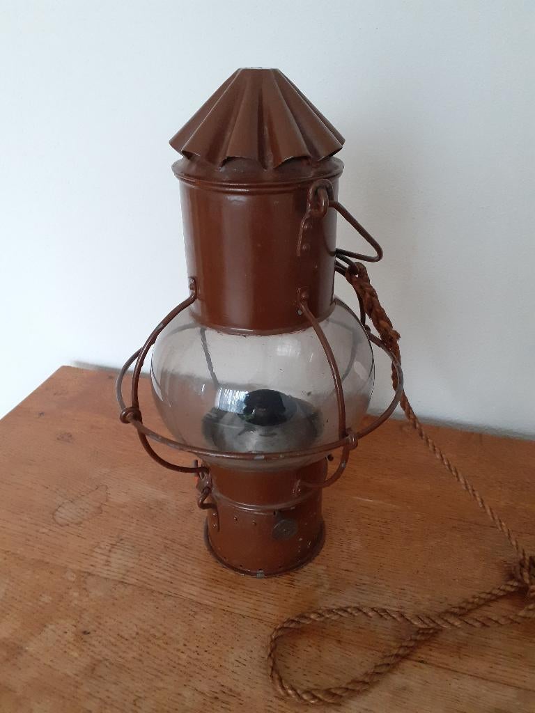 Petroleum lamp Kosmos Brenner.  Scheepslantaarn, Antiek en Kunst, Antiek | Lampen, Ophalen