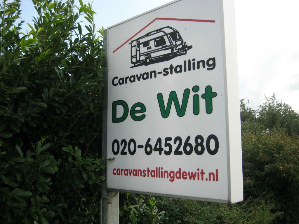 >>> Stalling voor boten op trailer<<<  Alleen buitenstalling, Ophalen, Gebruikt